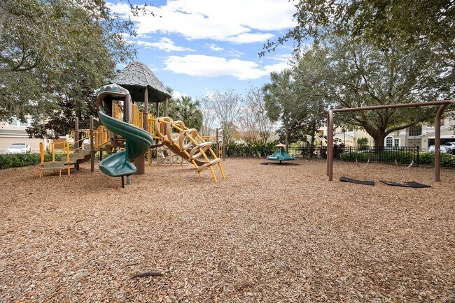 Building Photo - 12948 Moss Park Ridge Dr