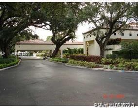 Building Photo - 1911 Sabal Palm Dr