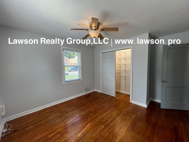 Building Photo - Updated, Cozy, and Clean- One Level Living...