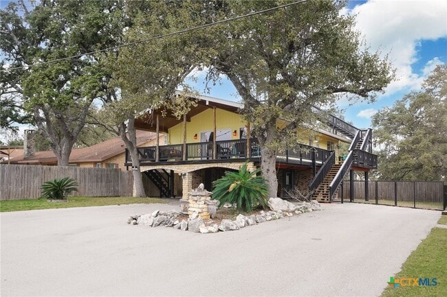 Building Photo - 1087 Driftwind Dr