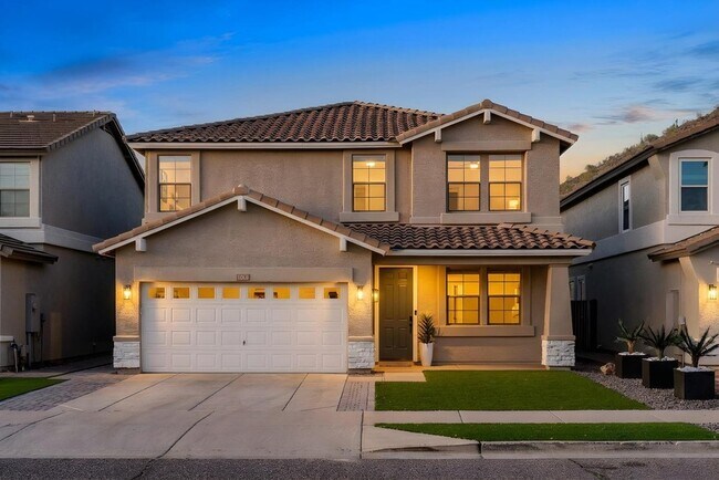 Building Photo - 1644 E Cielo Grande Ave