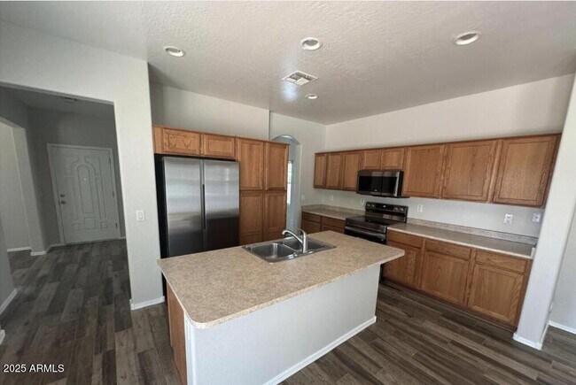 Building Photo - 481 N Citrus Ln