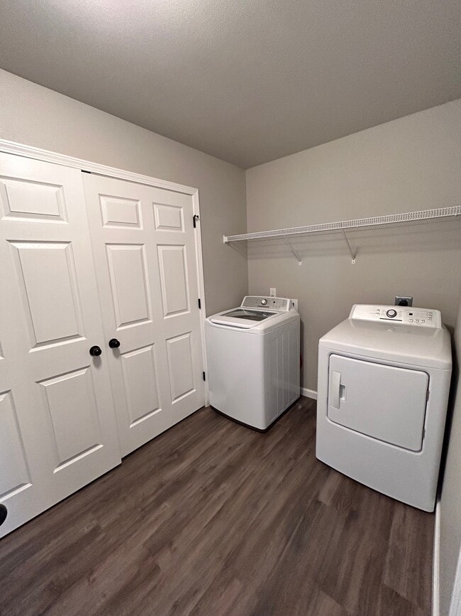 Building Photo - 3625 56th St S