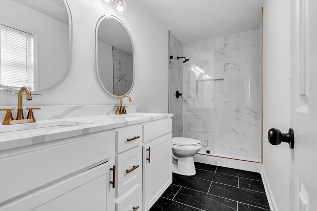 Building Photo - 2999 Woffington Ln