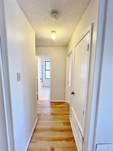 Building Photo - 404 Lincoln Dr