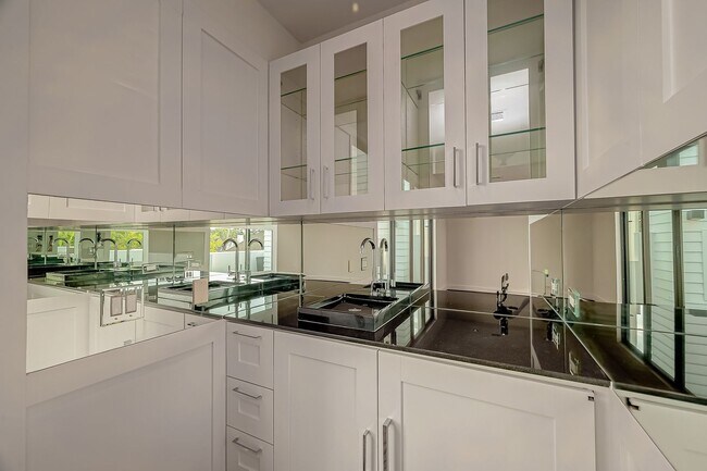 Building Photo - Beautiful contemporary home in the sought-...