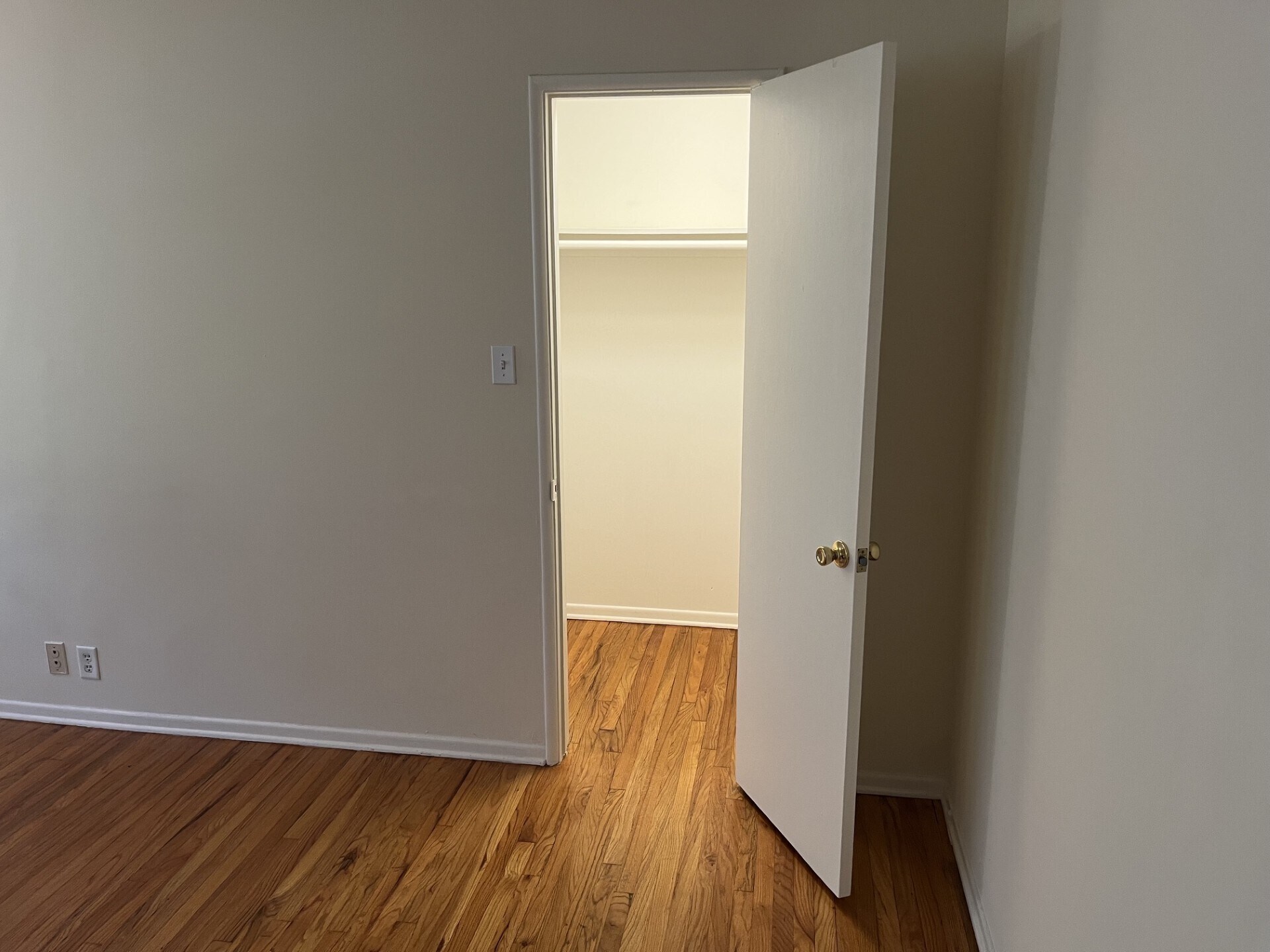 Bedroom 3 - 3171 S Barrington Ave