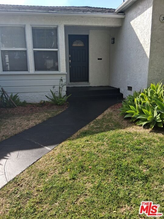Building Photo - 5245 Maymont Dr