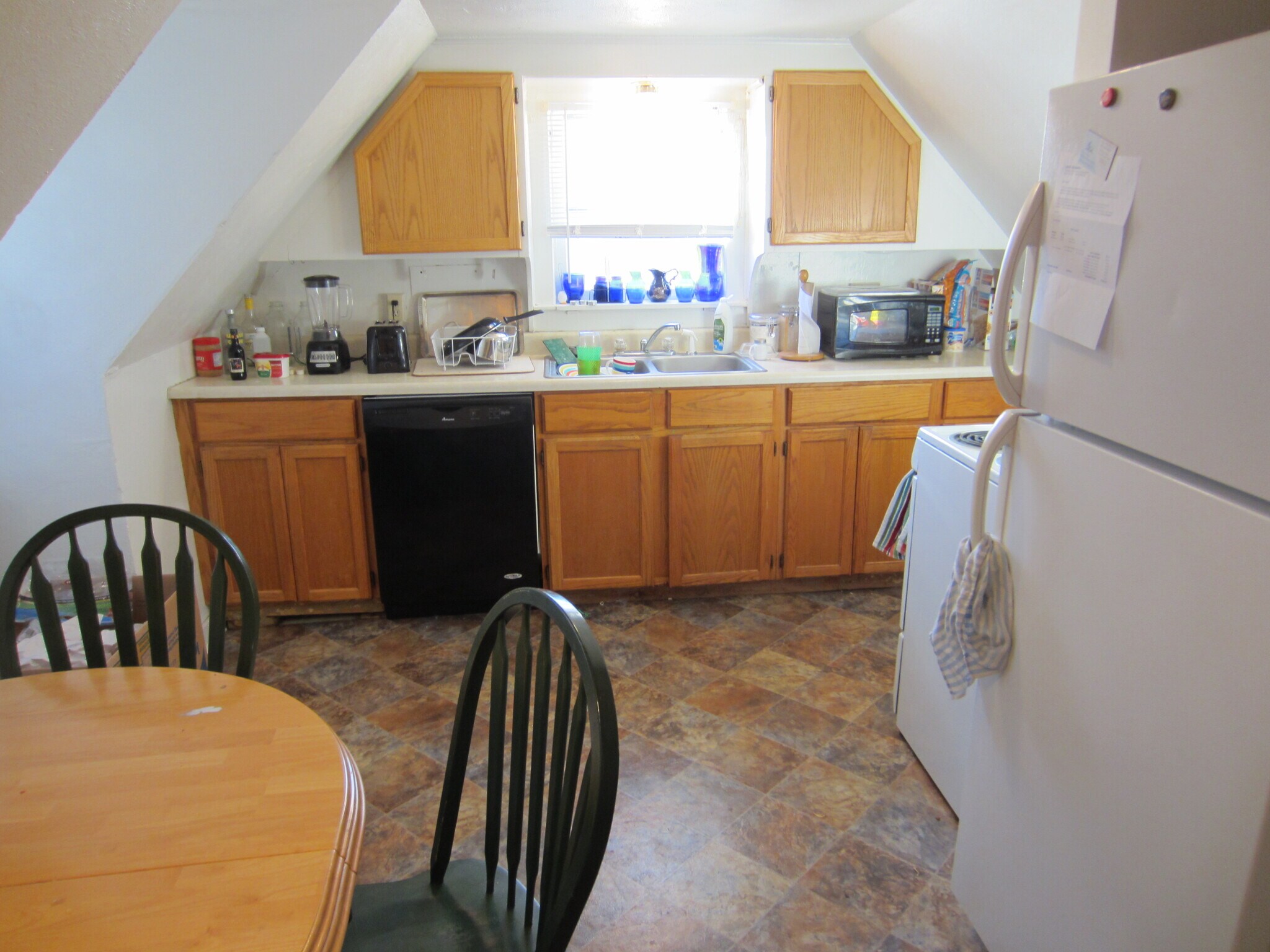 Building Photo - 1317 Rhode Island St