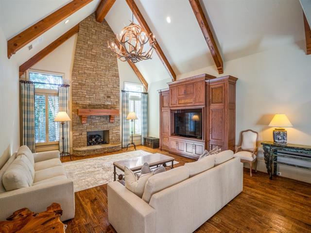 Building Photo - 2782 Montreaux Dr