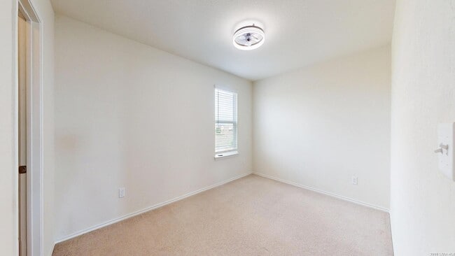 Building Photo - 344 Autumn Rouge