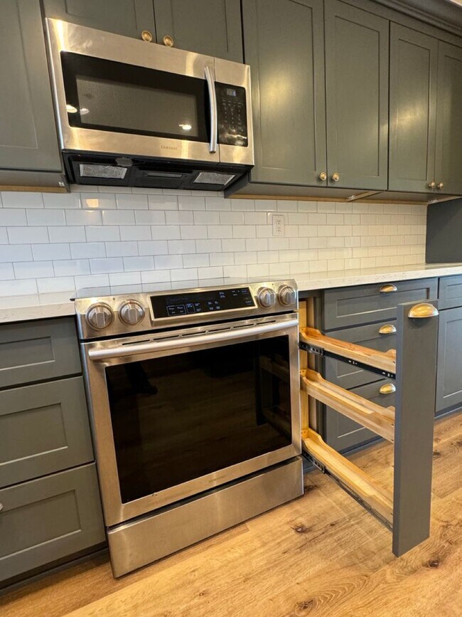 Building Photo - Amazing 4BR/2BA - Condo in the heart of North Park!