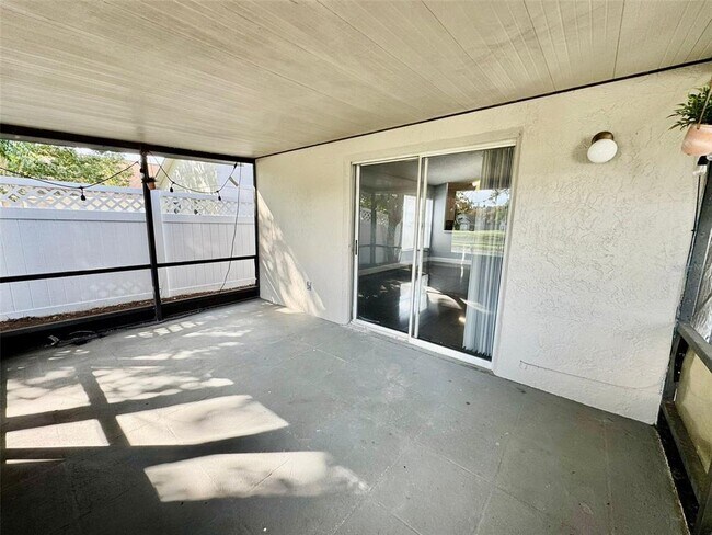 Building Photo - 9852 Flynt Cir