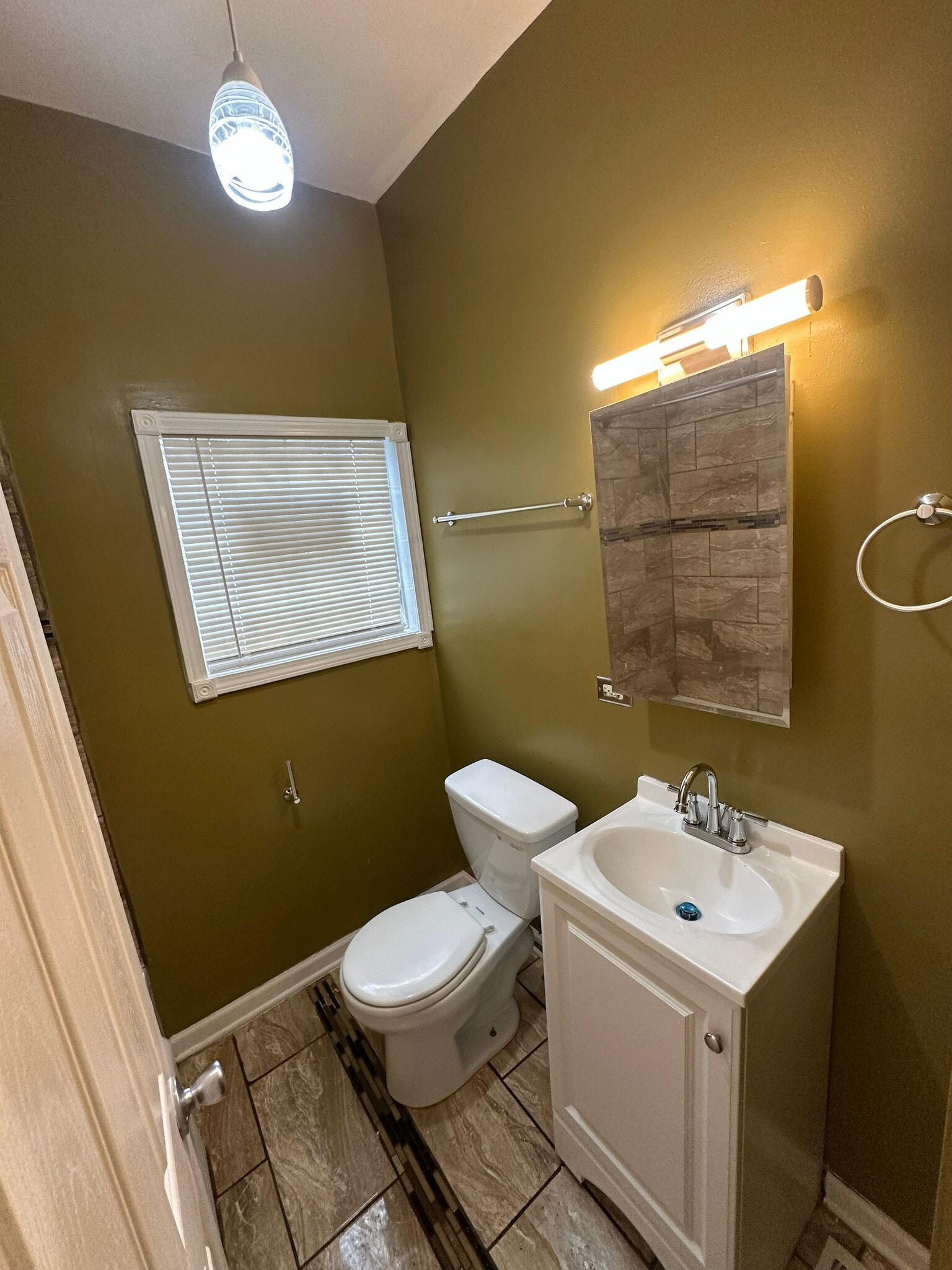 Building Photo - 8220 S Coles Ave