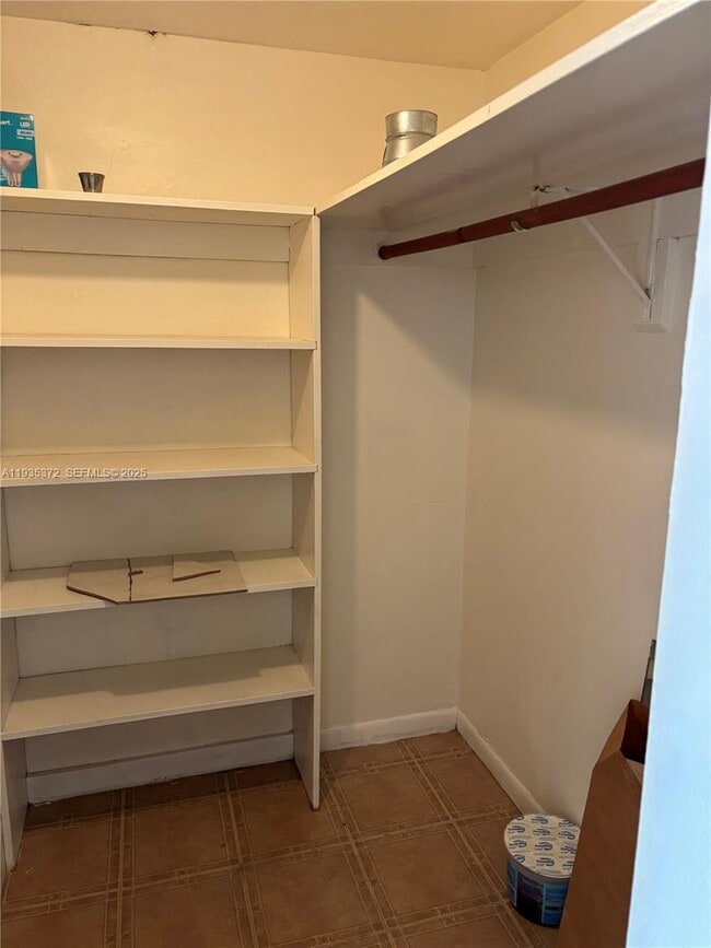 Building Photo - 1470 NE 125th Terrace