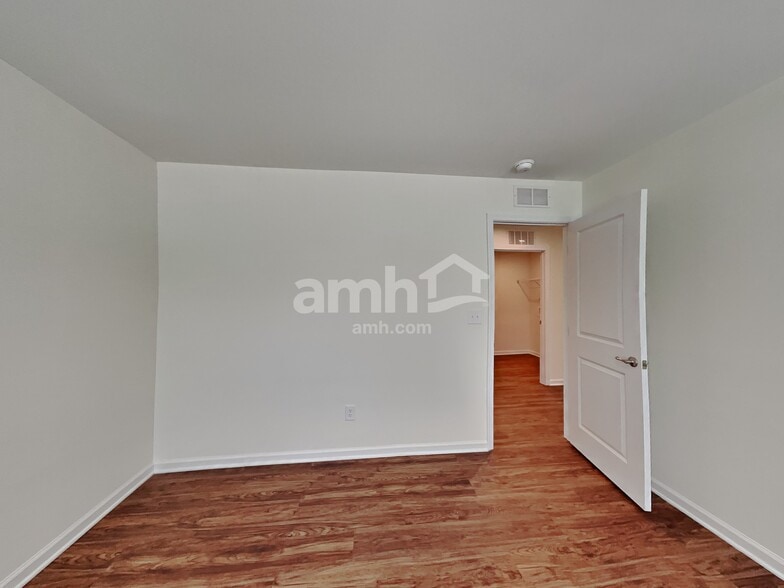 Building Photo - 4180 Garrison Grv Ln