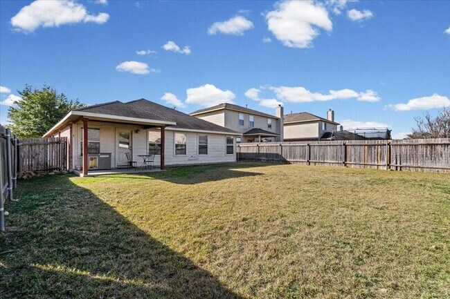 Building Photo - 17912 Aleppo Pine