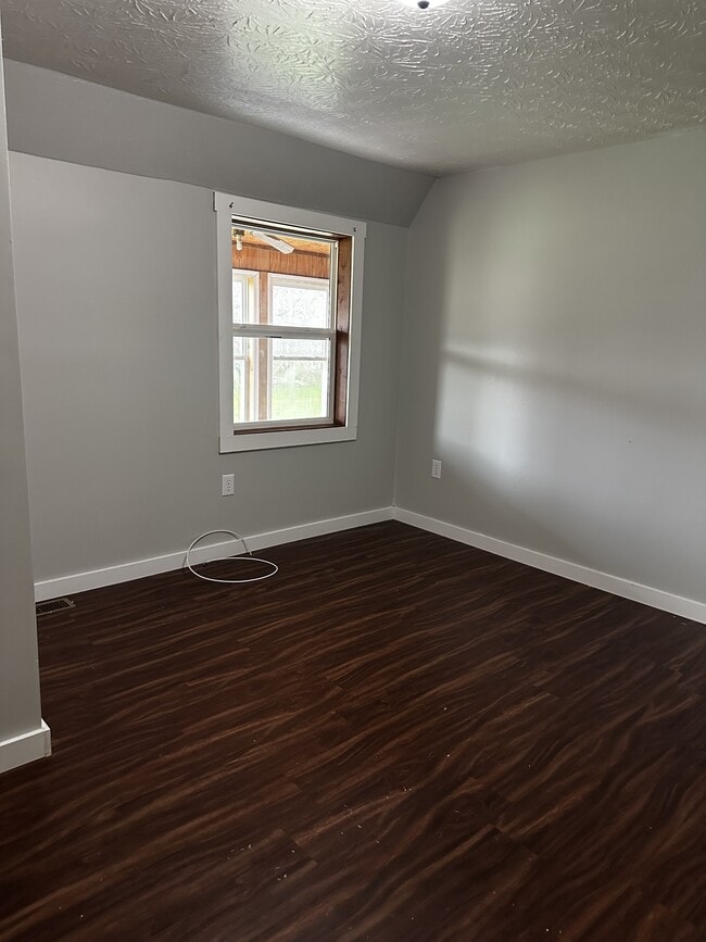 Building Photo - 2325 Sharkey Rd