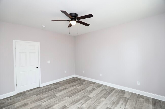 Building Photo - 11 Kendrick St