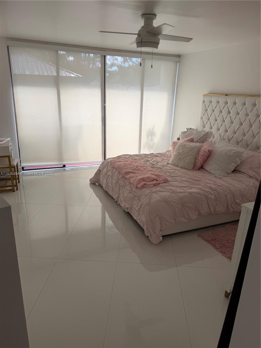 Building Photo - 13198 SW 10th Terrace Dr