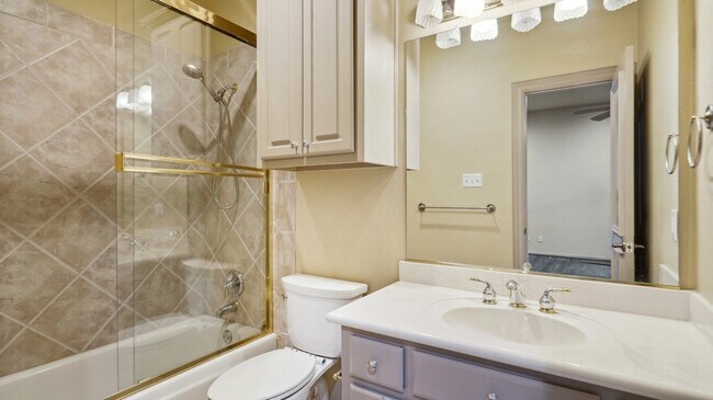 Building Photo - 104 Stonehaven Ct