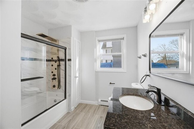 Building Photo - 378 Juniper St