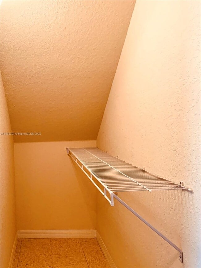 Building Photo - 11011 Legacy Ln