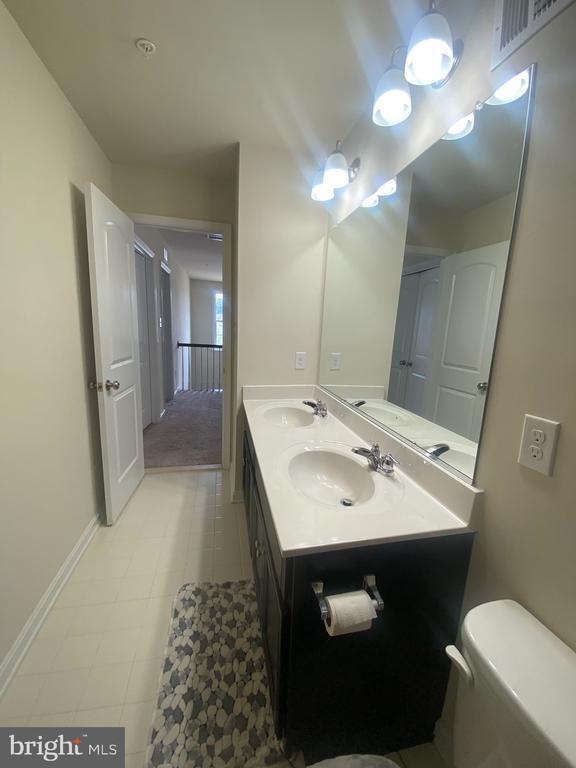Building Photo - 4806 Calibri Ct