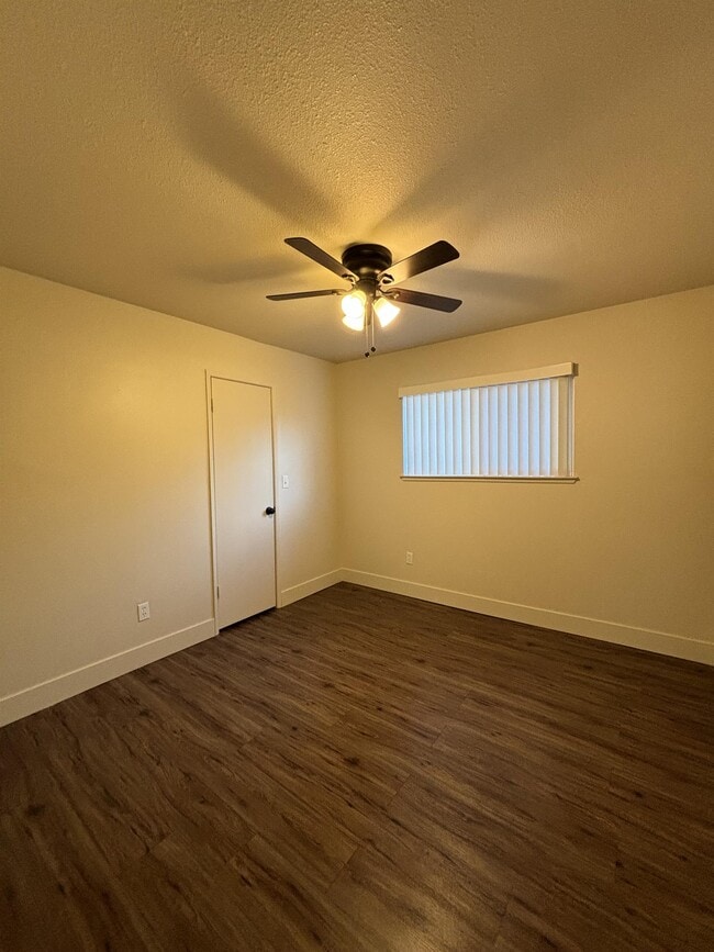 Building Photo - 3000 Jade Way