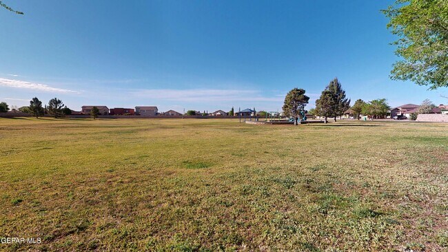 Building Photo - 3249 Emerald Point Dr