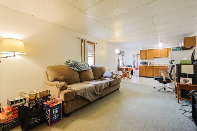 Building Photo - 31-33 Leicester St