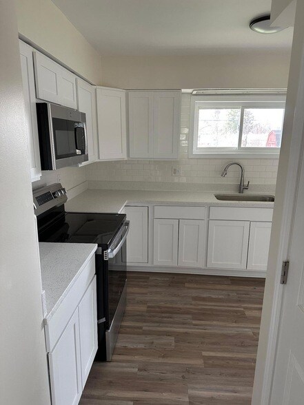 Building Photo - 5738 Pennsylvania St