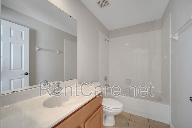 Building Photo - 14423 Bluebird Park Rd