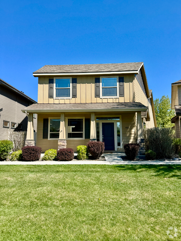 Building Photo - 986 E Winding Creek Dr