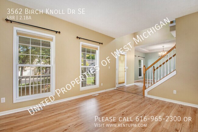 Building Photo - Available Now | 4 Bedroom 2.5 Bath Single ...