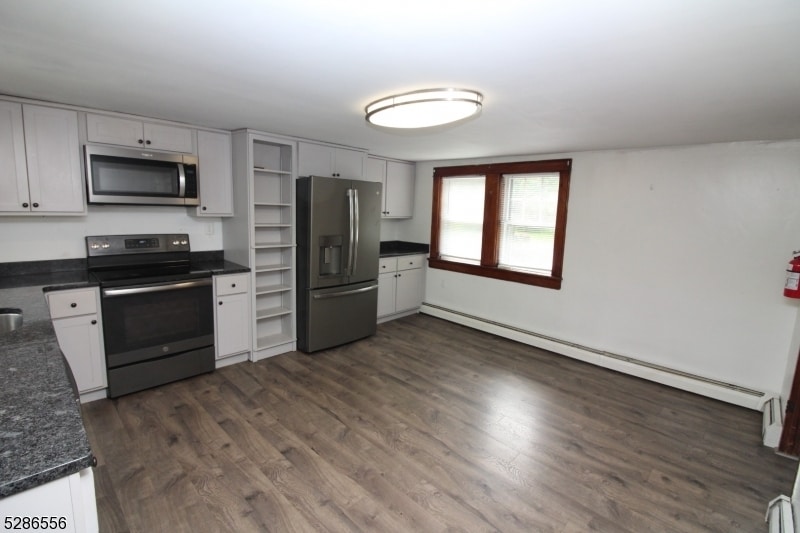 Building Photo - 515 County Road 519