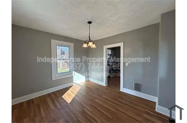 Building Photo - 1813 E 30th St