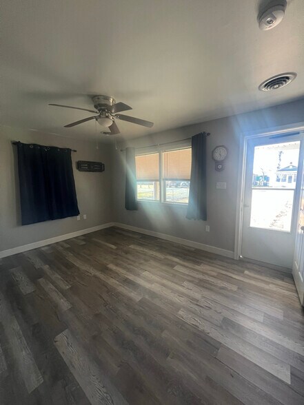 Building Photo - 1108 Bancroft Ave