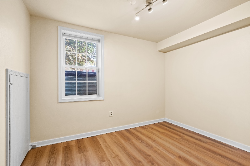 Building Photo - 13100 Rock Ridge Ln