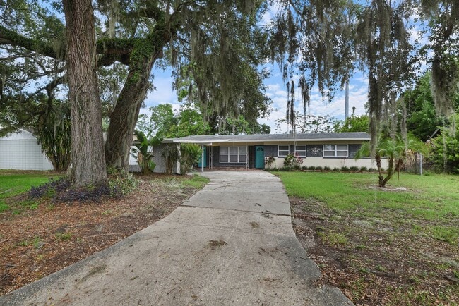 Building Photo - 3 Bedroom home in Belle Isle