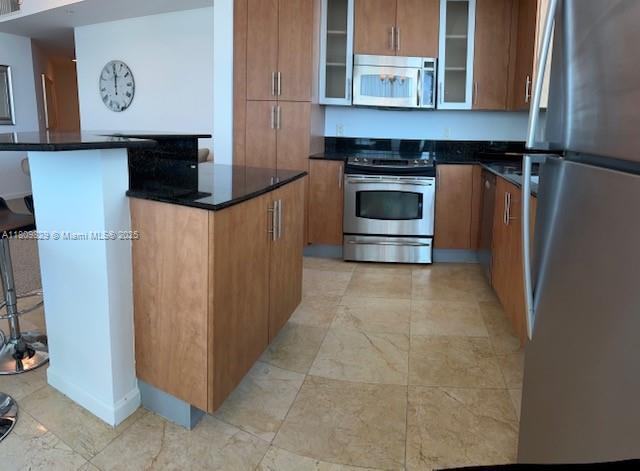Building Photo - 7900 Harbor Island Dr