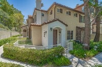Building Photo - COMING SOON! Village Walk 2 Bedroom for Re...