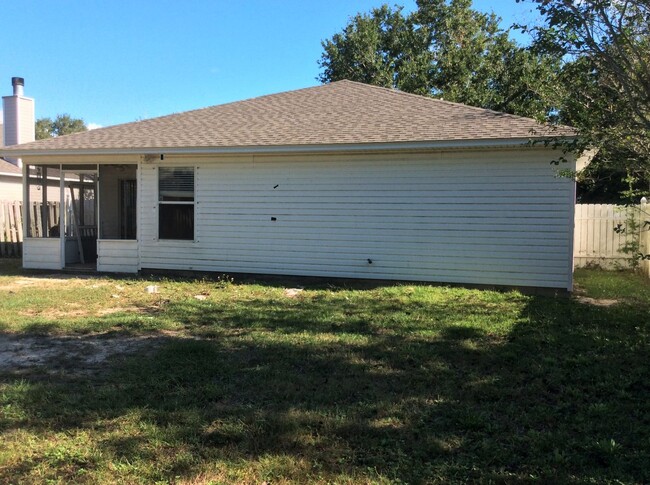 Building Photo - Charming 3br 2ba Home for Rent - Less than...