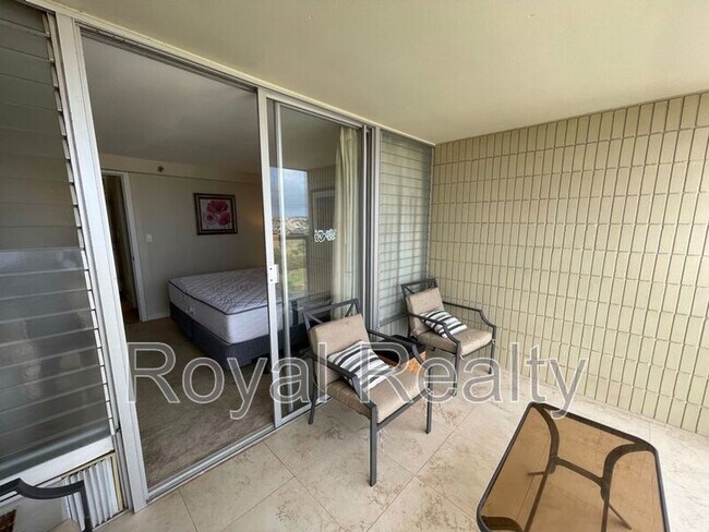 Building Photo - 445 Seaside Ave