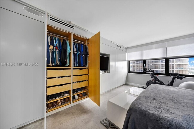 Building Photo - 9801 Collins Ave