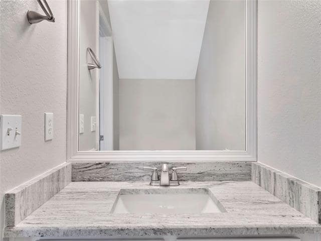 Building Photo - 235 Yale Blvd