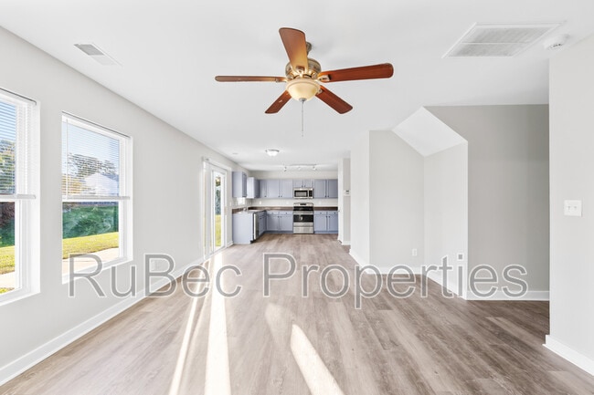 Building Photo - 9115 Old Ash Ct