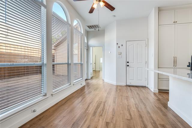 Building Photo - 3610 Granbury Dr