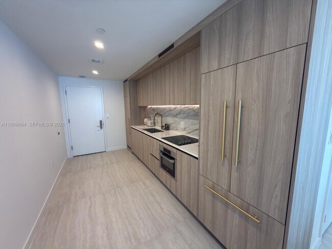 Building Photo - 77 SE 5th St