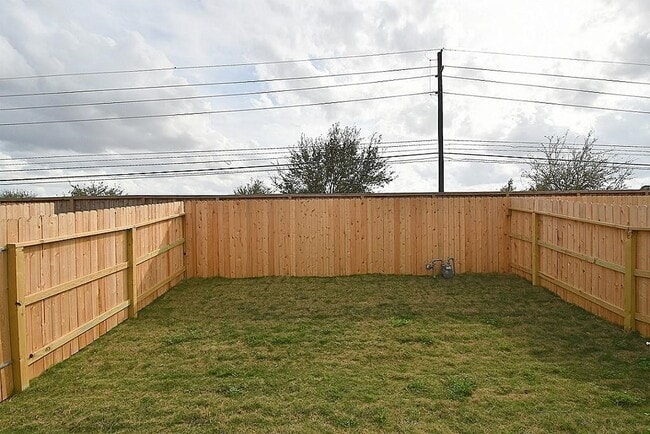 Building Photo - 17041 Wilthorne Gardens Ct